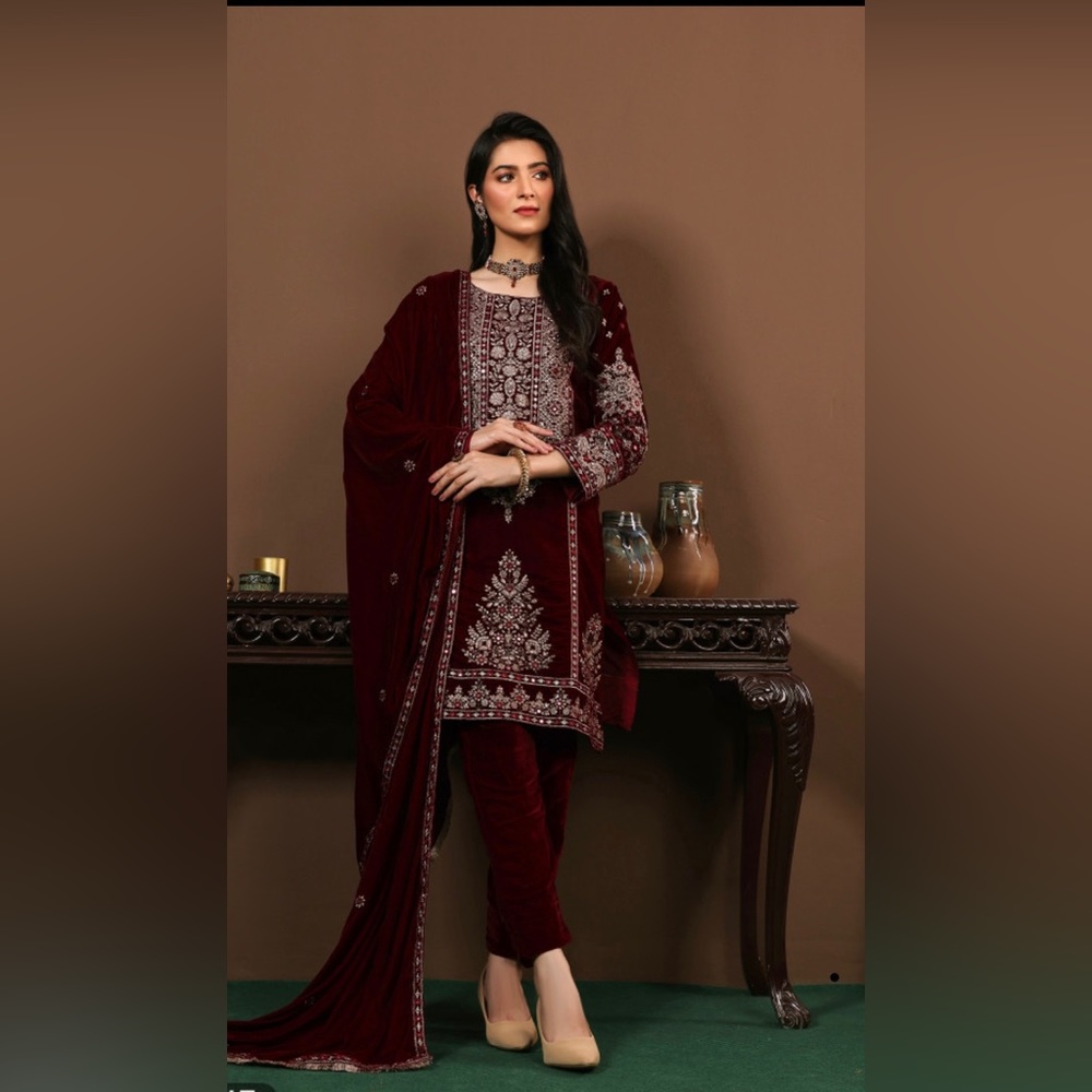 Velvet fully embroidery dress all work with tila